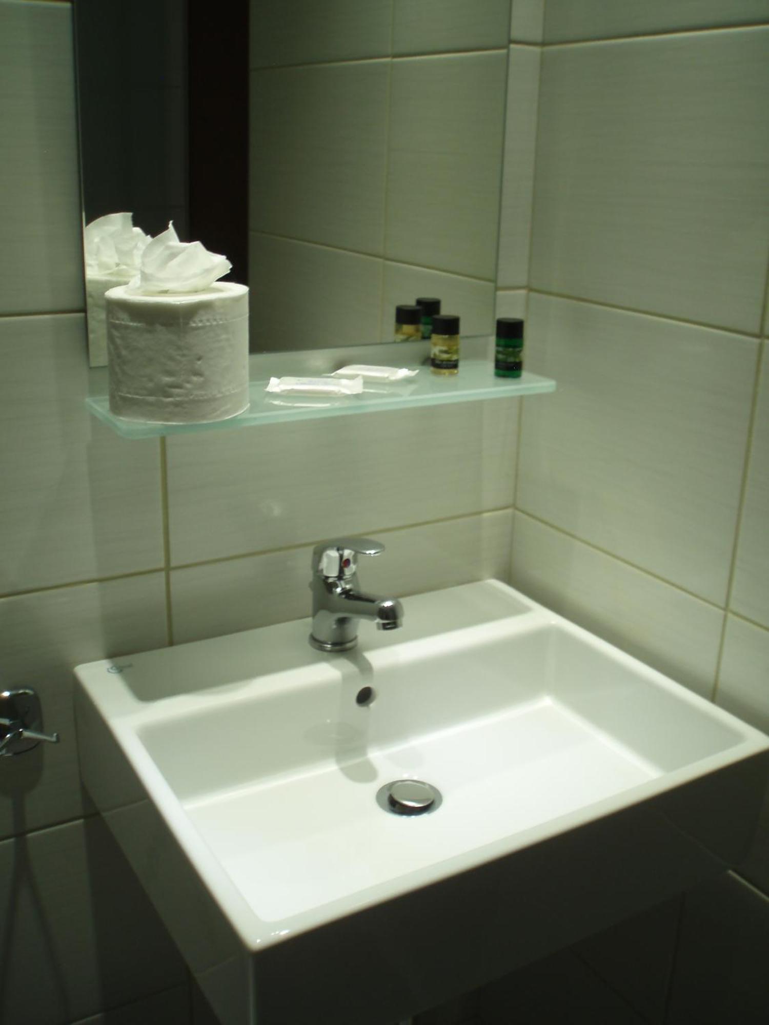Nafsika Hotel Rhodes City 객실 사진